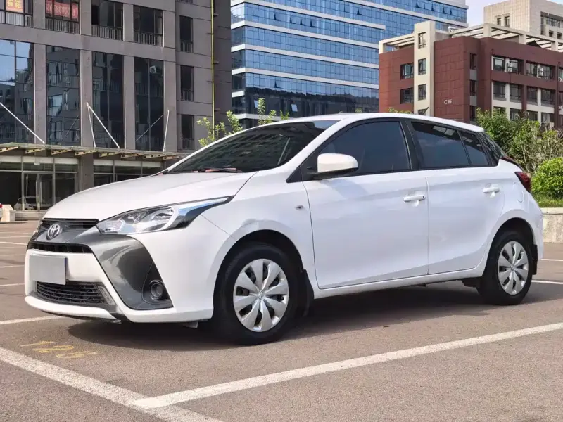 Toyota Yaris L