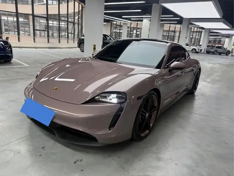 Porsche Taycan