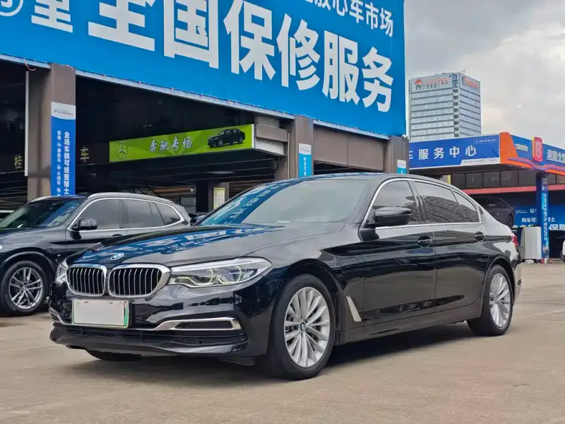 BMW 5-Series