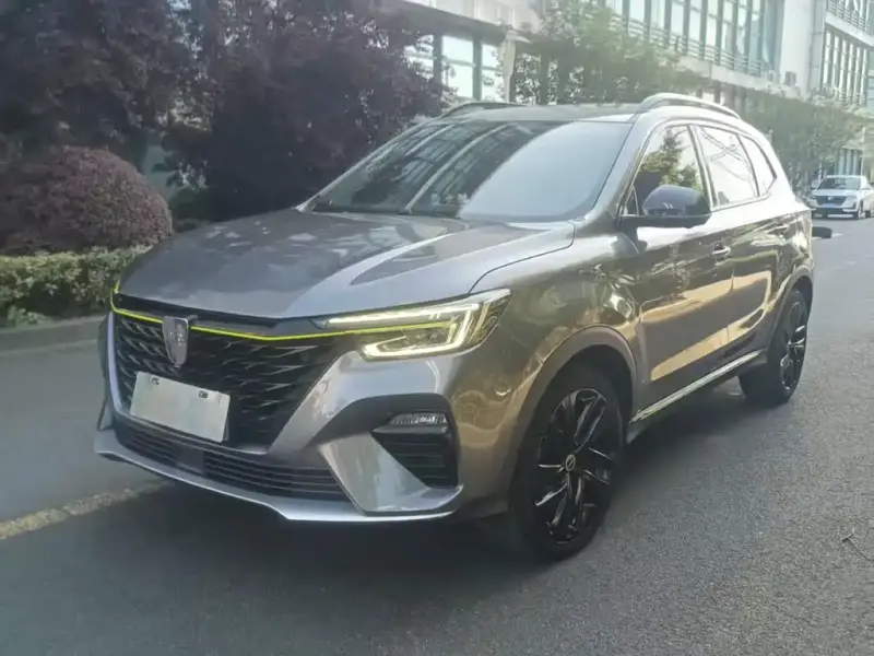 Roewe MG HS (RX5)