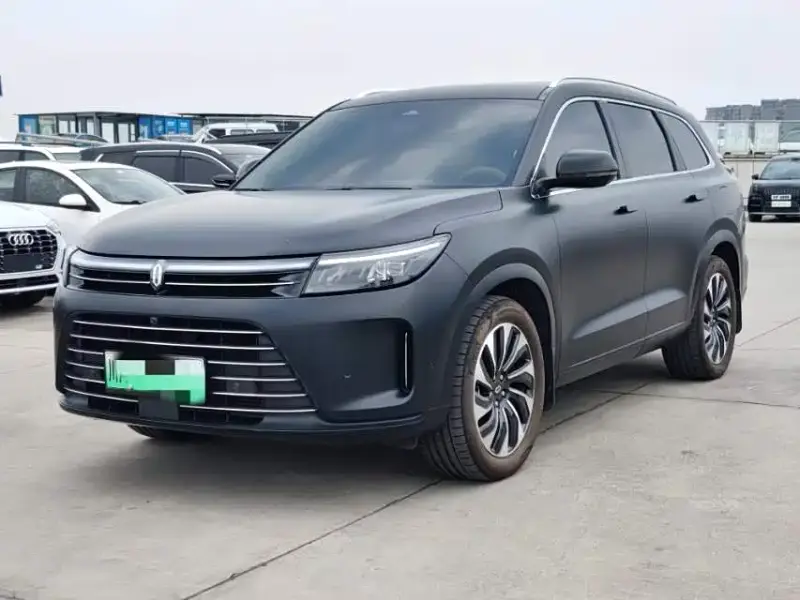 AITO M7