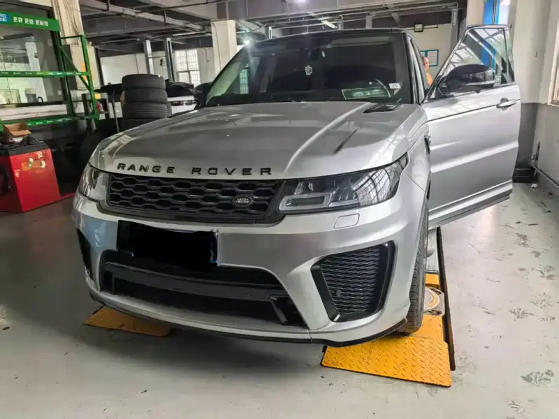 Land Rover Sport
