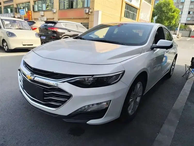 Chevrolet Malibu XL