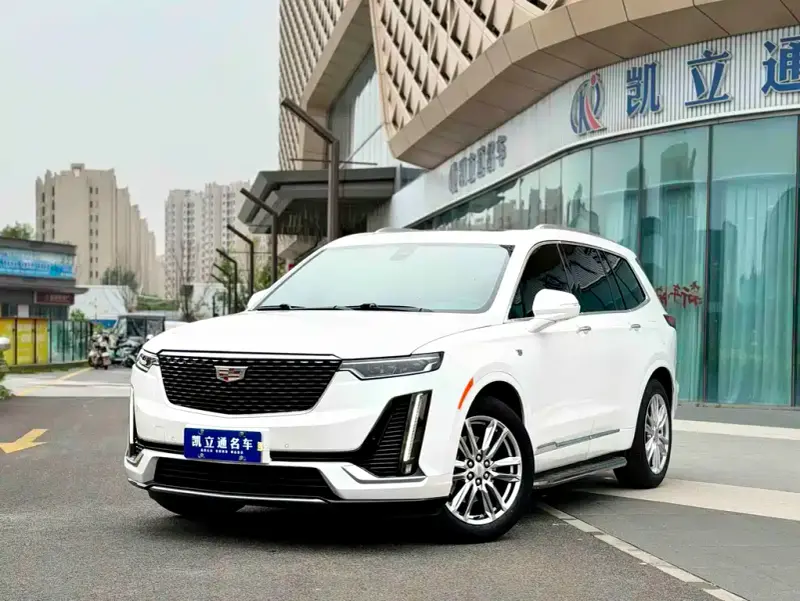 Cadillac XT6