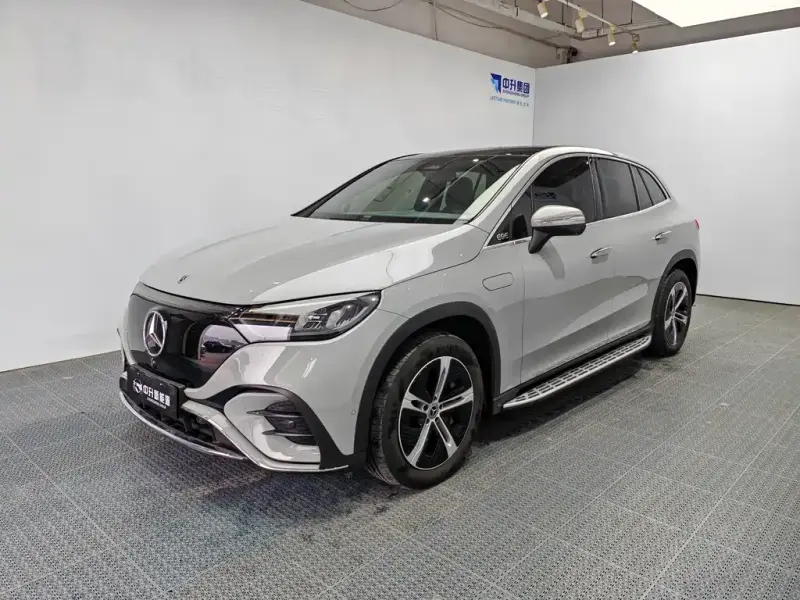 Mercedes-Benz EQE SUV