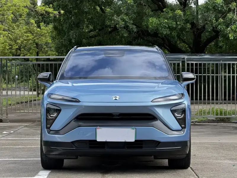 NIO ES6