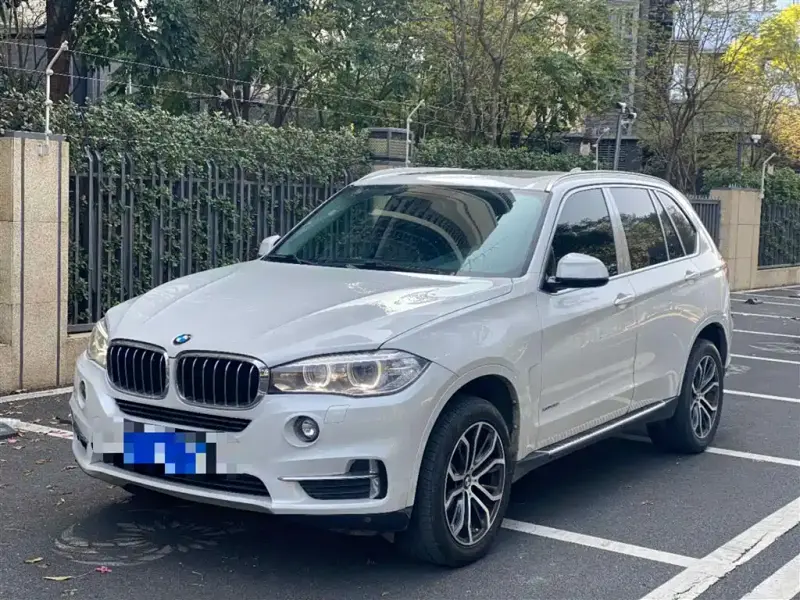 BMW X5 (Import)