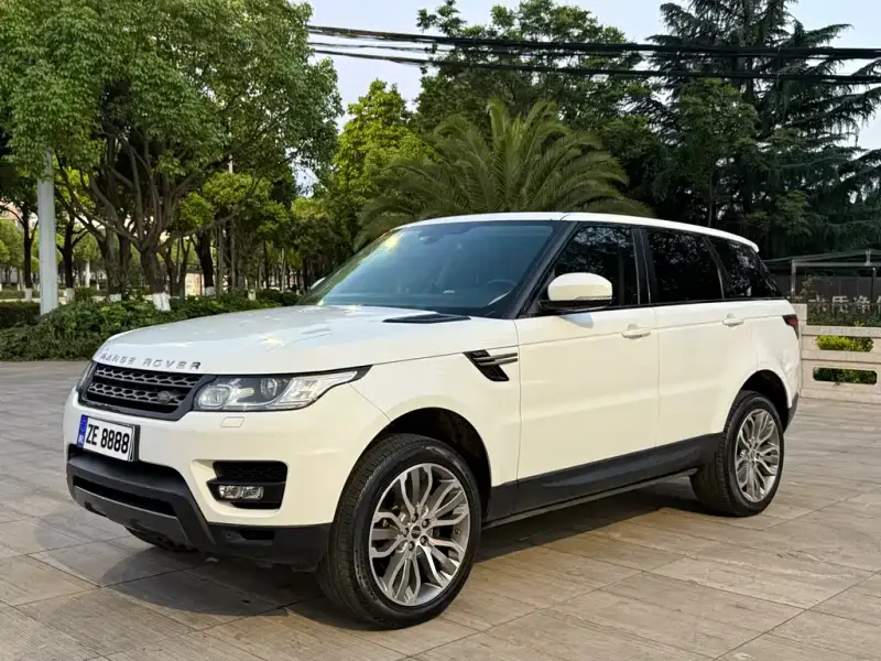Land Rover Sport