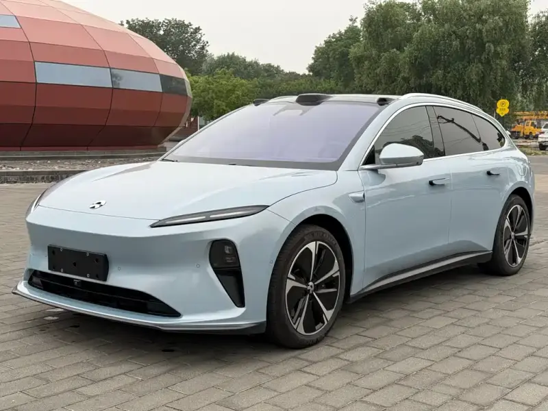 NIO ET5T