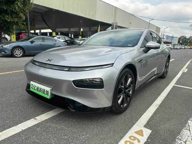 XPeng P7