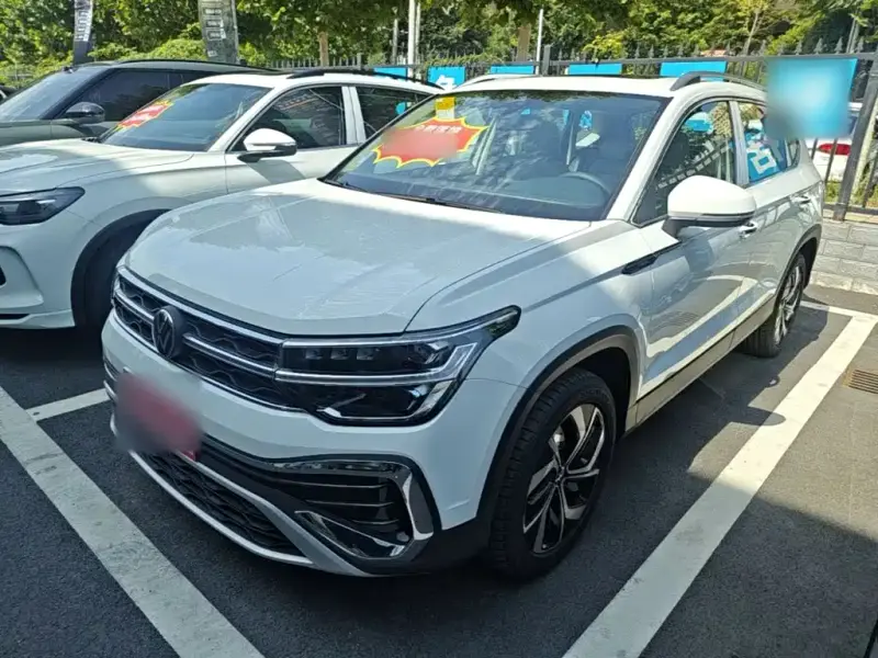 Volkswagen Tharu