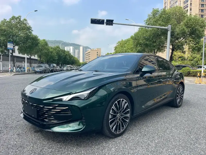 MG MG7