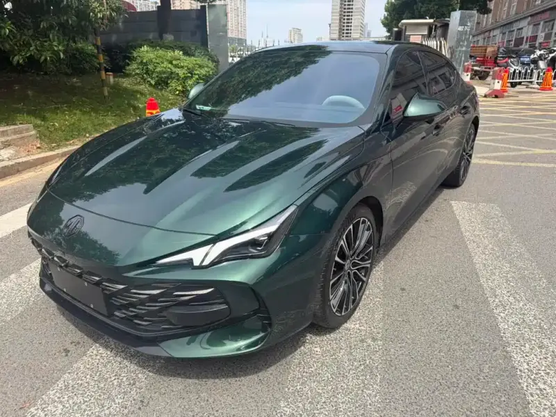 MG MG7
