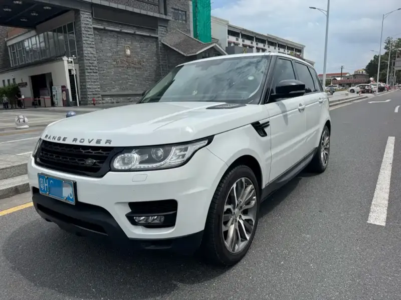 Land Rover Sport