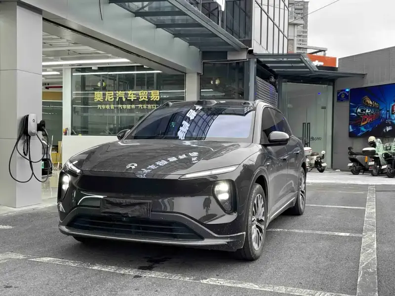 NIO ES6
