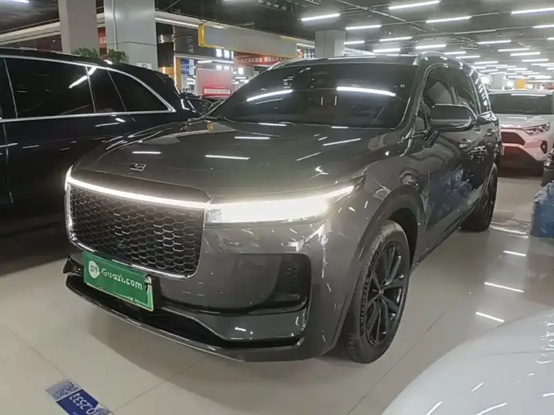 Li Auto ONE