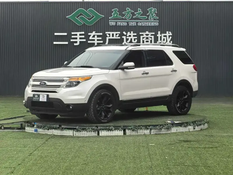 Ford Explorer (Import)