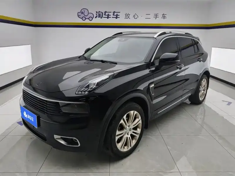 Lynk & Co 01