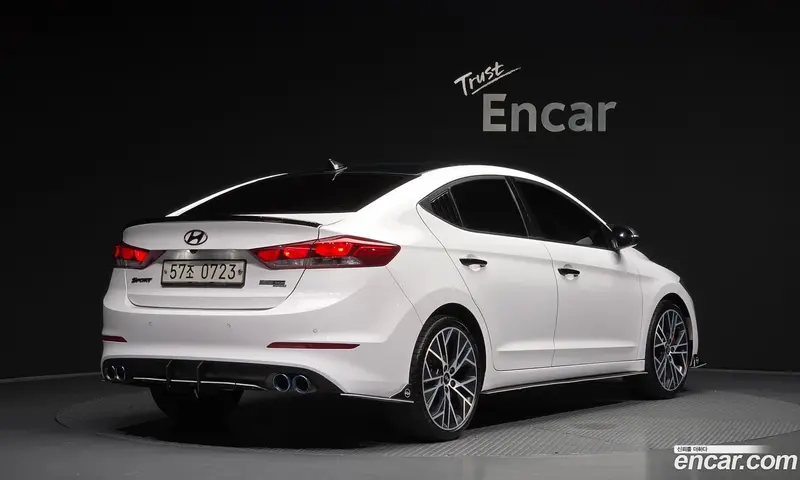 Hyundai AVANTE