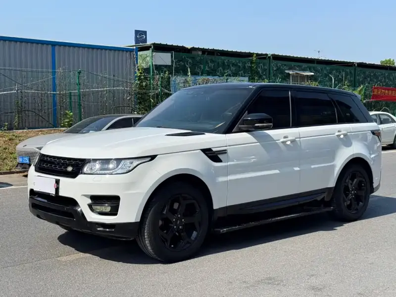 Land Rover Sport