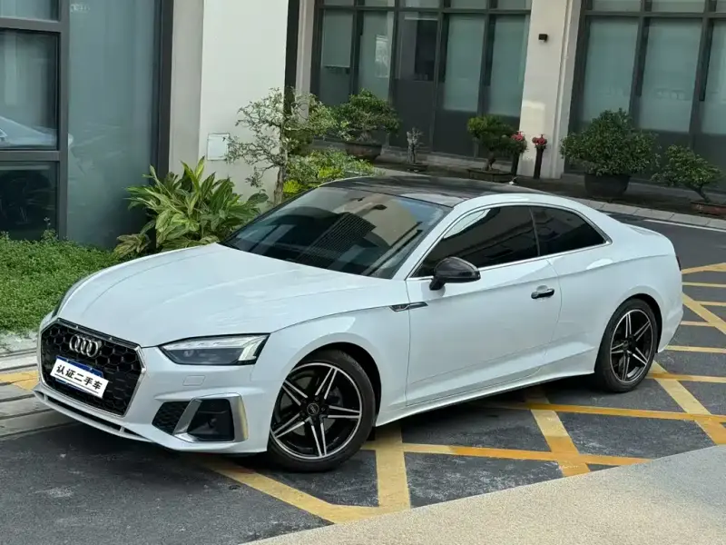Audi A5 (Import)