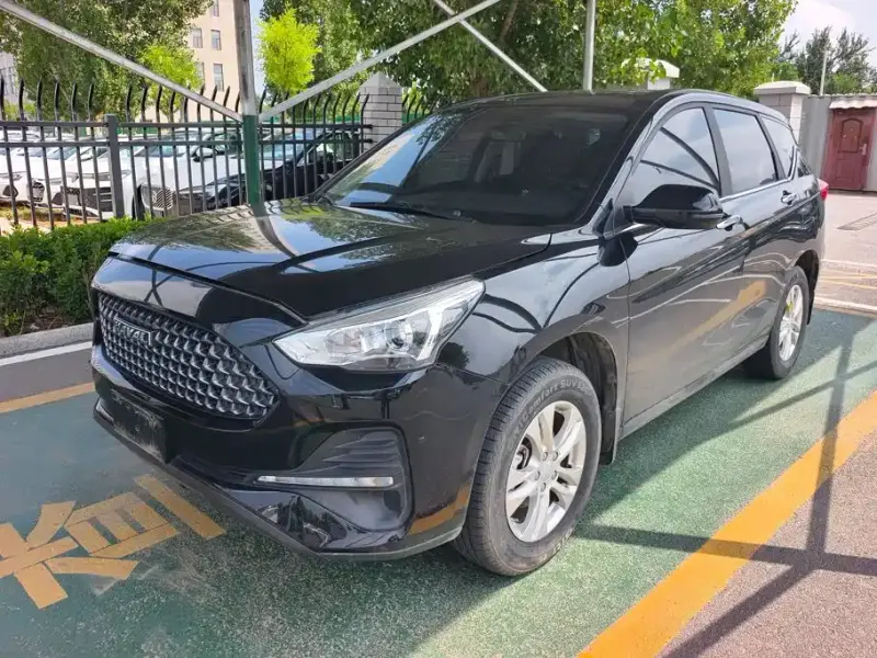 Haval M6