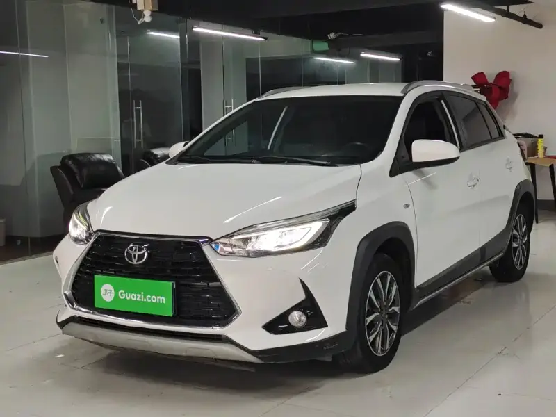 Toyota Yaris L