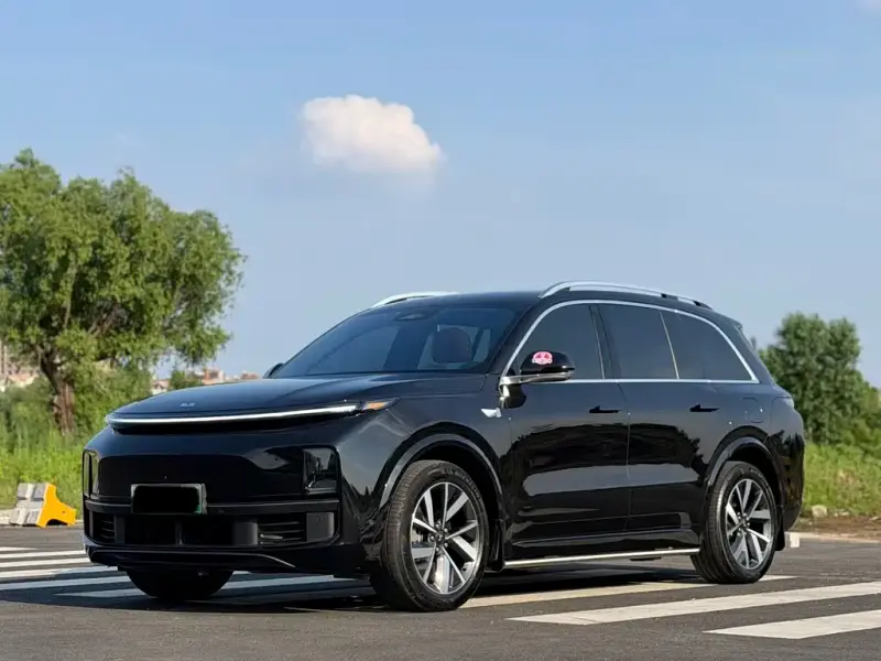 Li Auto L8