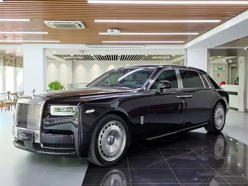 Rolls-Royce Phantom