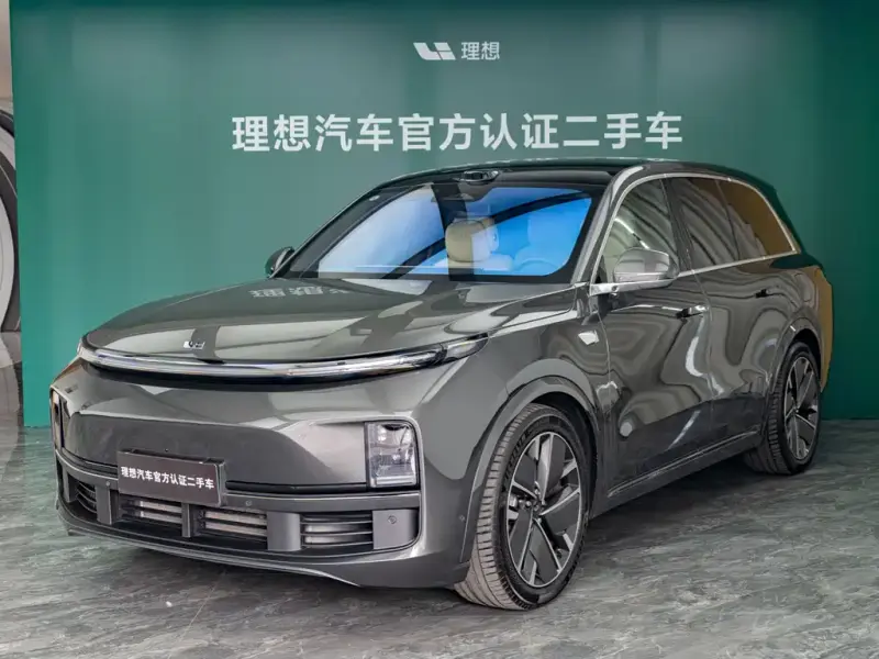 Li Auto L8