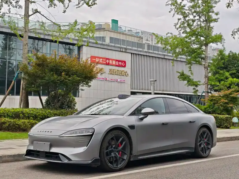 Luxeed Zhijie S7