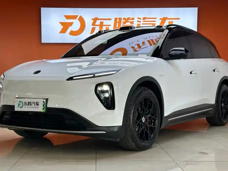 NIO ES6