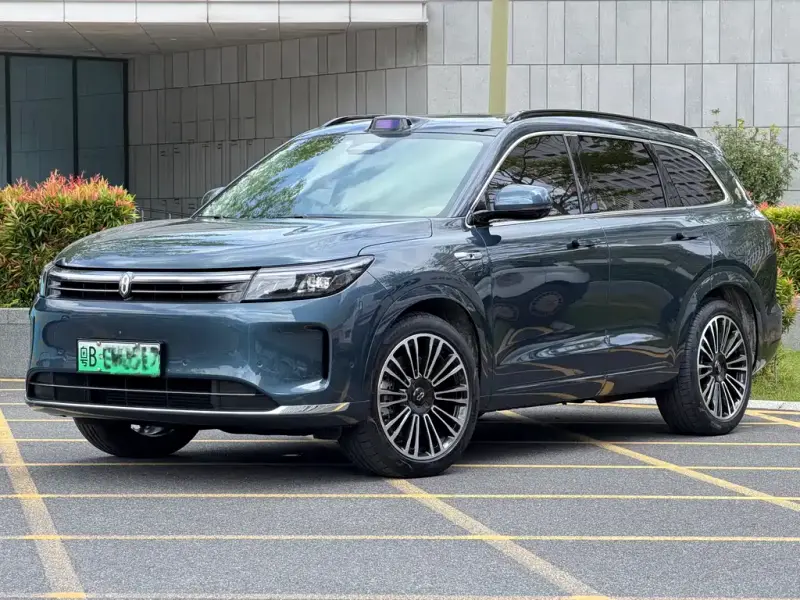 AITO M7