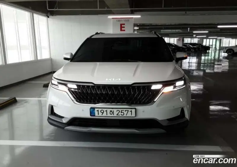 Kia Carnival (Canival)