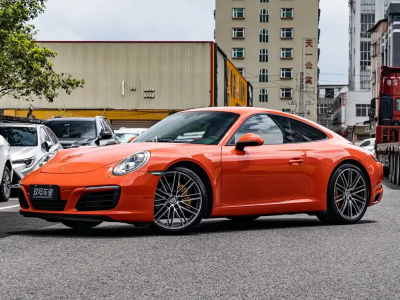 Porsche 911