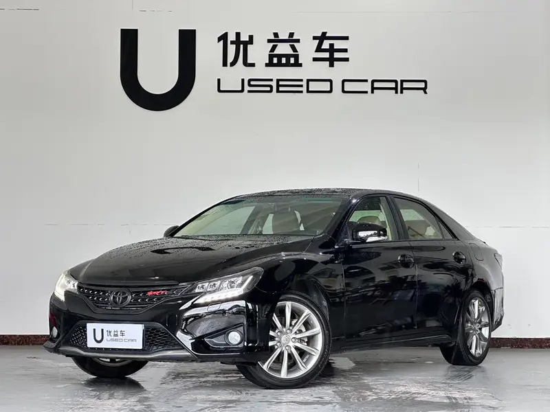 Toyota Reiz
