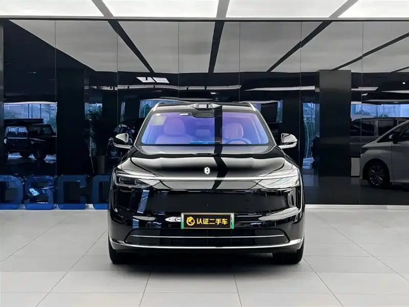 AITO M7