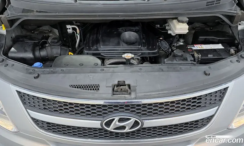 Hyundai H-1