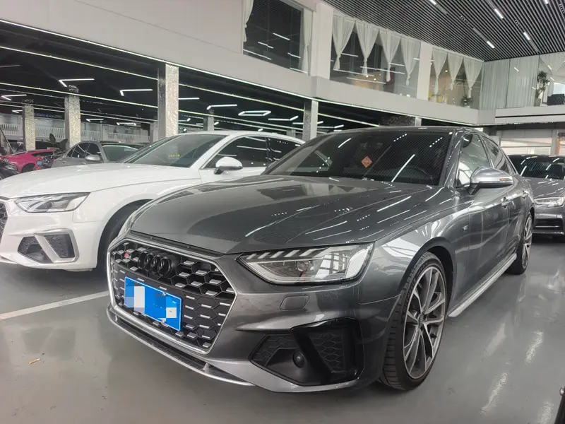 Audi S4