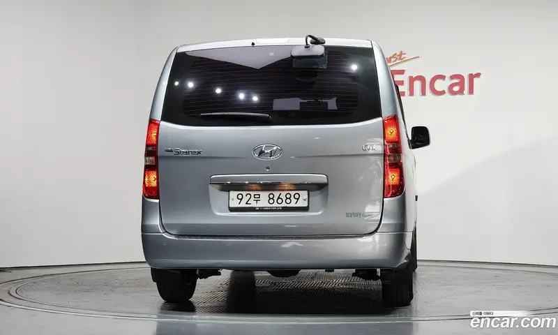 Hyundai H-1