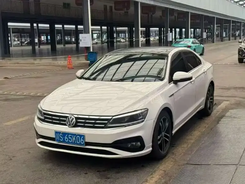 Volkswagen Lamando
