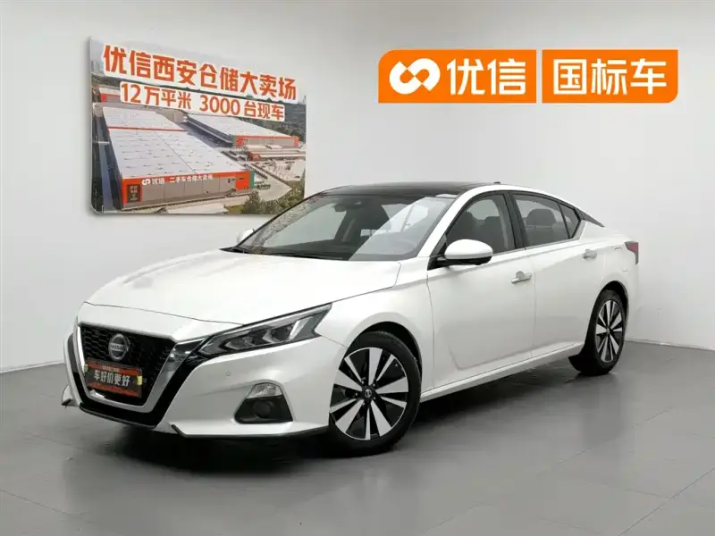 Nissan Teana