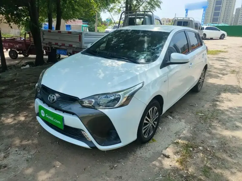 Toyota Yaris L