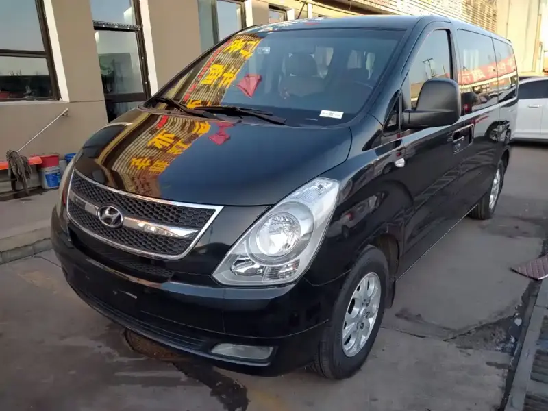 Hyundai H-1