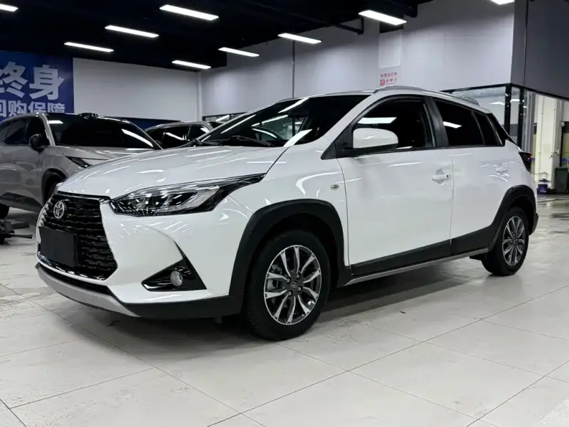 Toyota Yaris L