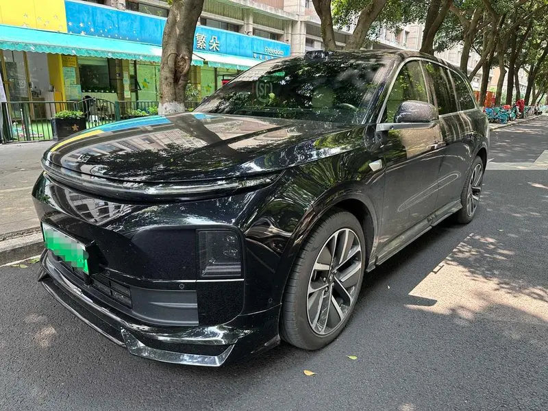 Li Auto L6