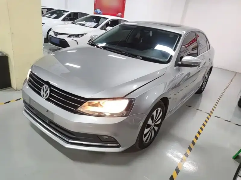 Volkswagen Sagitar