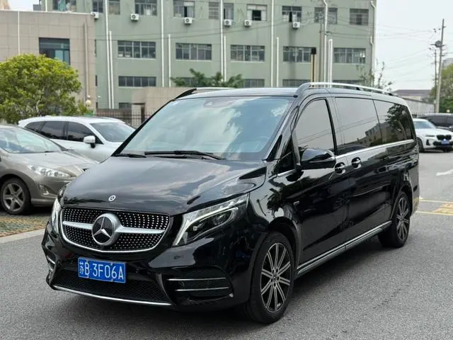Mercedes-Benz V-Class