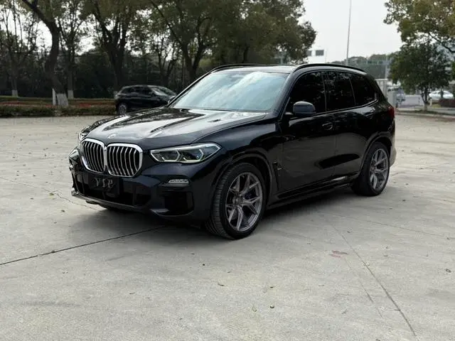 BMW X5 (Import)
