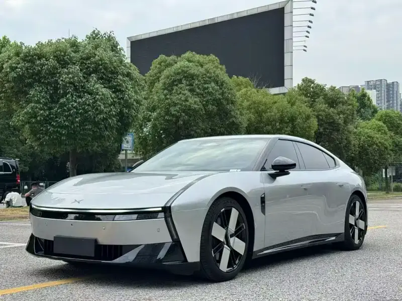 XPeng P7